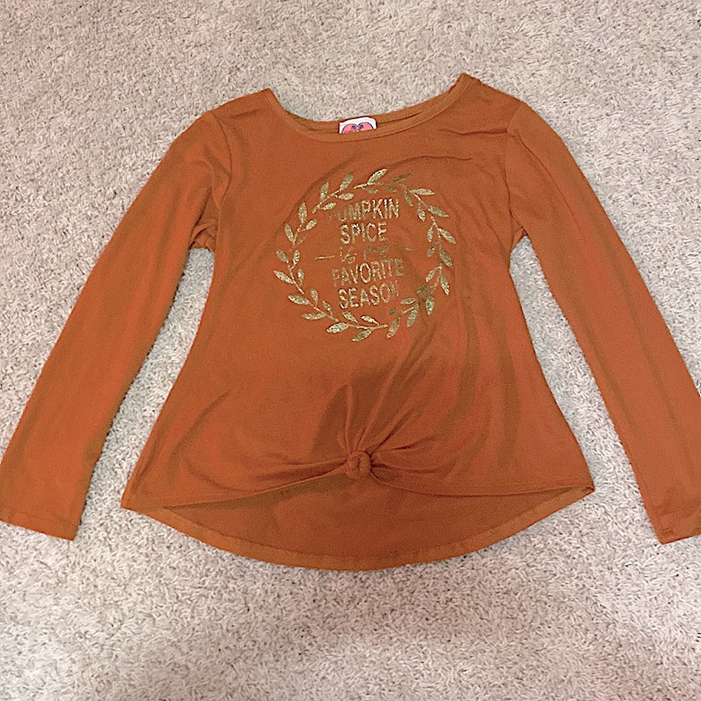 Thanksgiving Long sleeve w/ tie in front